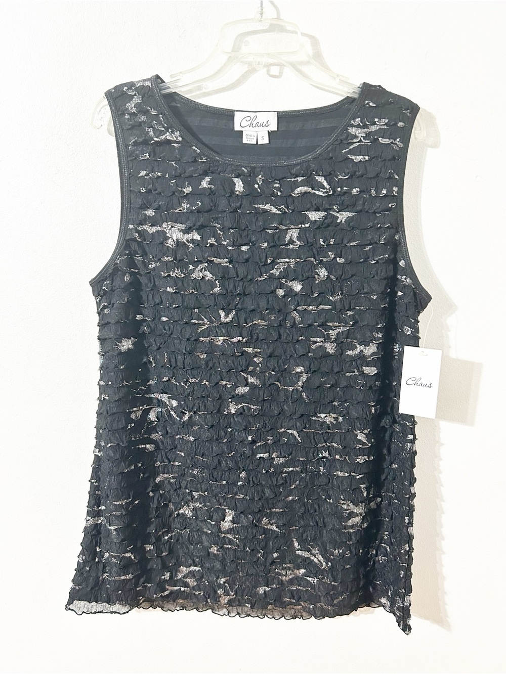 NWT Chaus Black Sleeveless Textured Ruffle Sleeveless Blouse Rounded Neckline